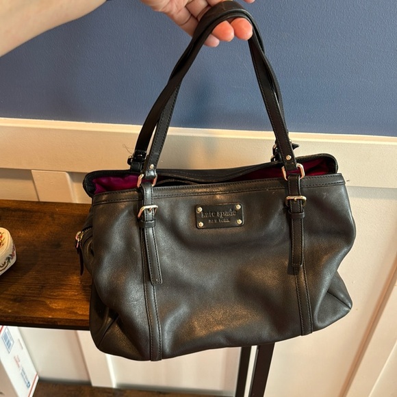 Authentic Kate Spade Park Slope Eliza bag - black with fuchsia pink interior - Picture 1 of 10